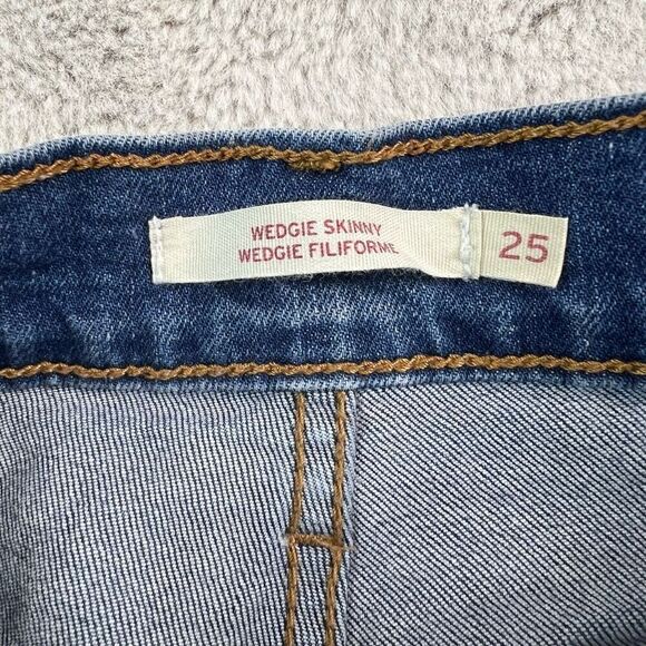 Levis Jeans Womens Size 25 Wedgie Skinny Raw Hem Ankle Button Fly - Picture 5 of 12